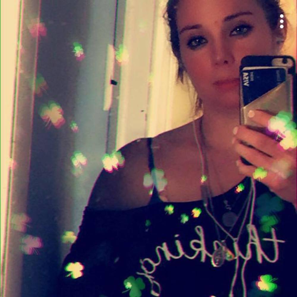 Meet your Posher, Dana